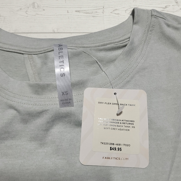 Fabletics Dry-Flex Open Back Tank - Picture 5 of 9